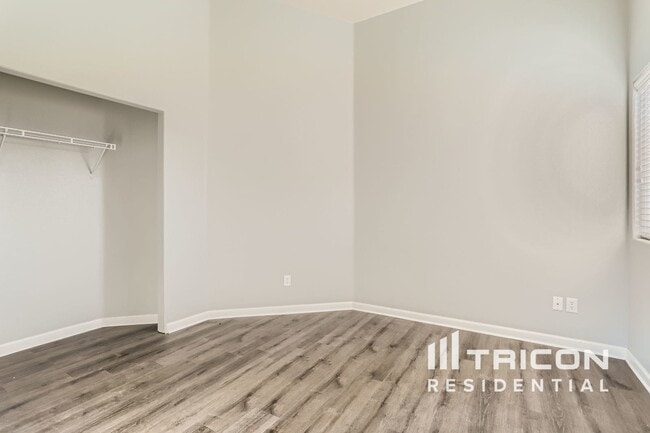 Building Photo - 14367 Talawa Dr