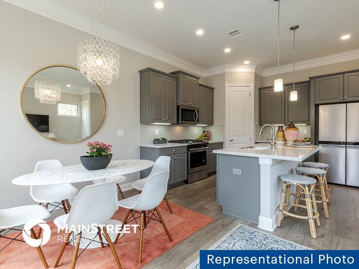 Building Photo - 5116 Royal Heath Dr