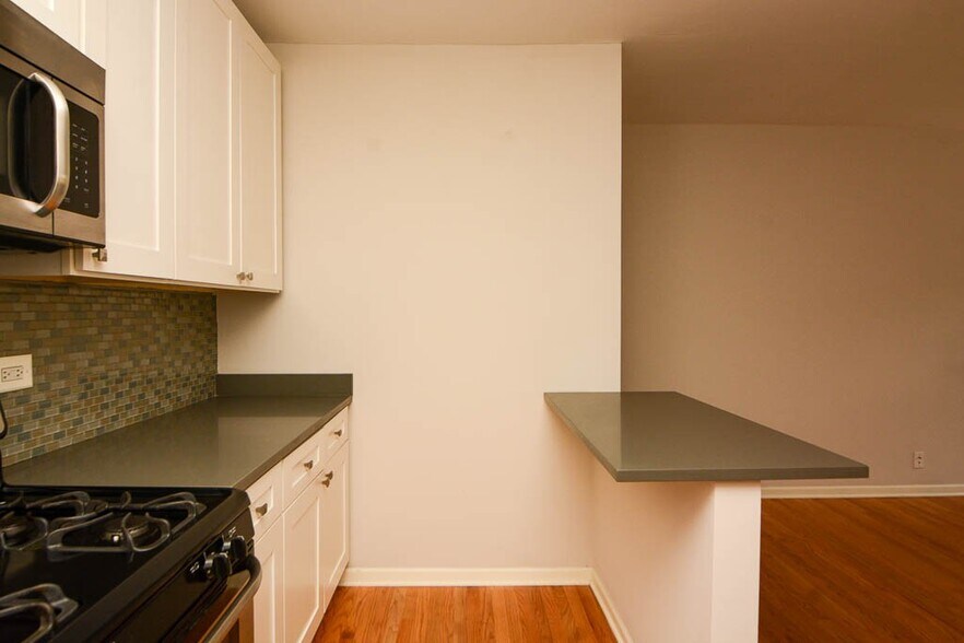 Building Photo - 2839 W Palmer St