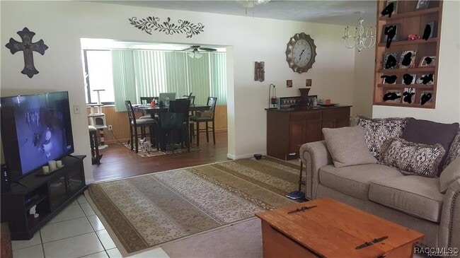 Building Photo - 6545 E Waverly St