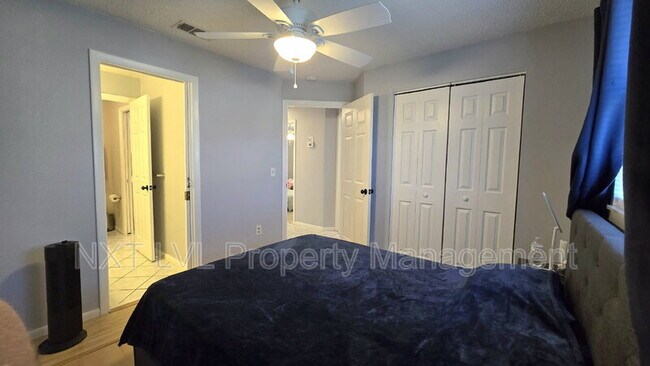 Building Photo - 6146 Principia Dr