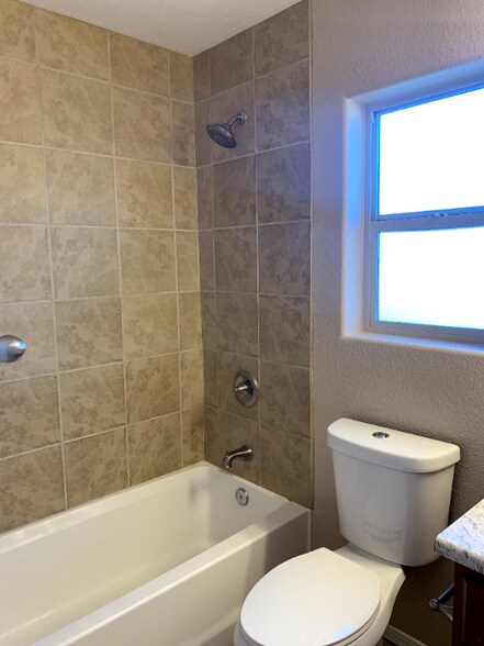 Building Photo - 6345 Reynolds Dr