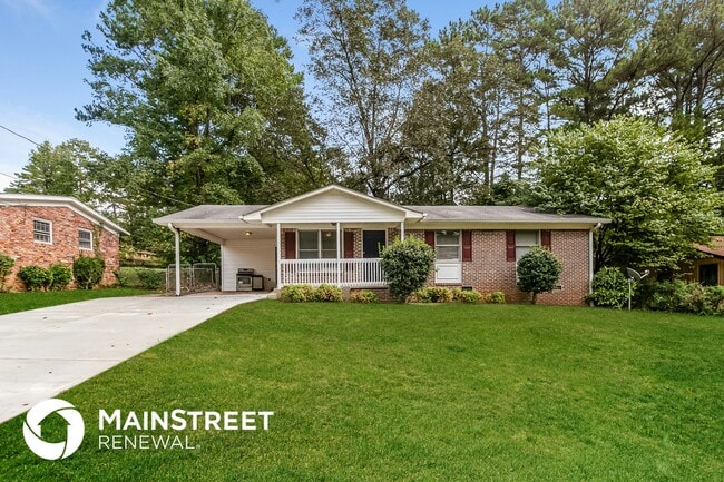 Building Photo - 3940 Scott Dr