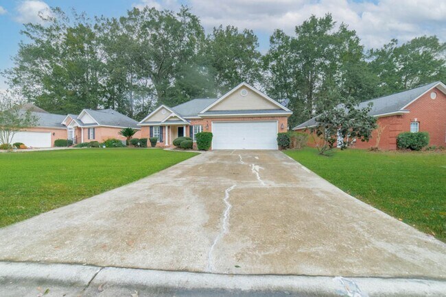 Building Photo - Available Soon!