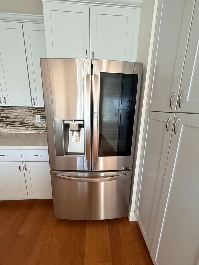 Building Photo - **Coming Soon — Spacious 3BR + 2.5BA Two-Level Condo in Pointe Pacific**