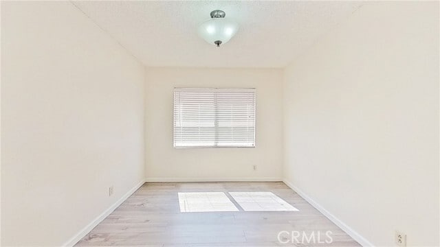 Building Photo - 9906 Owensmouth Ave