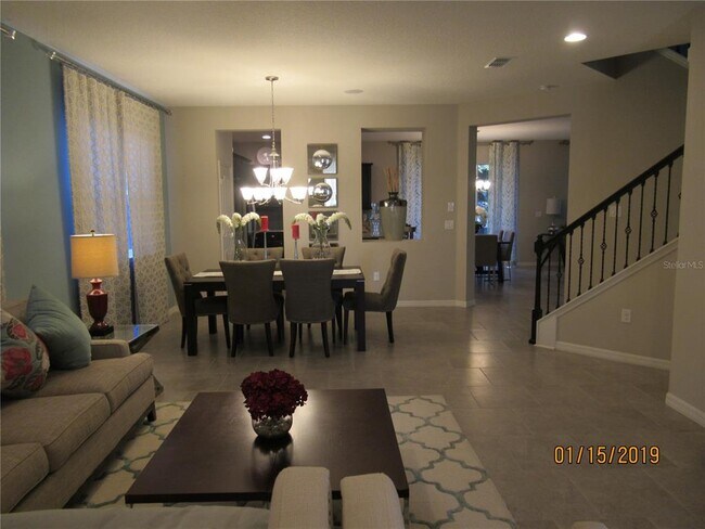 Building Photo - 8067 Pond Apple Dr
