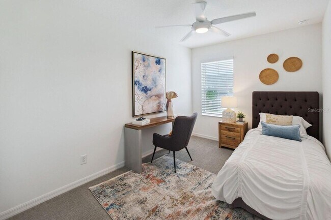 Building Photo - 3462 Caravelle St