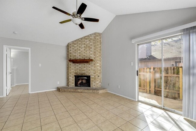 Building Photo - 12207 Alderbrook Dr
