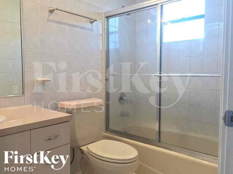 Building Photo - 19740 SW 87th Pl