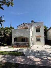 Building Photo - 502 Madeira Ave