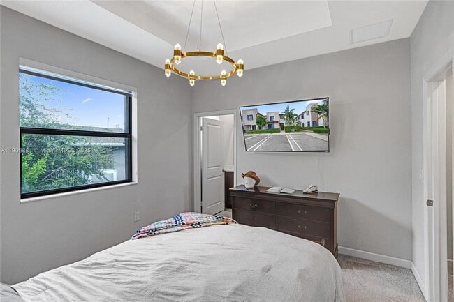 Building Photo - 391 NE 208th Terrace