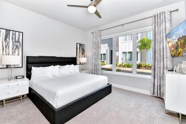 Building Photo - 7770 Sandy Ridge Dr