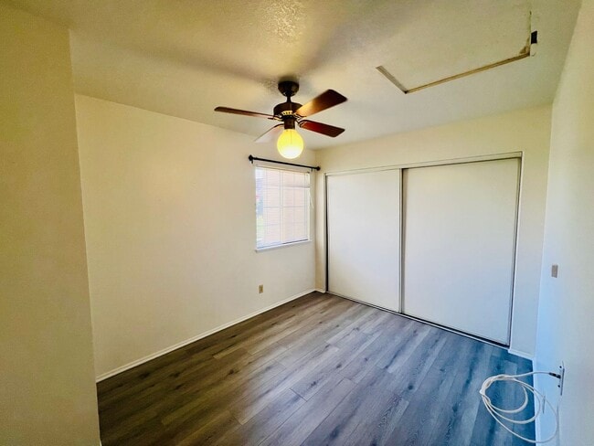 Building Photo - Two Bedroom Rental Home in Jess Ranch Avai...
