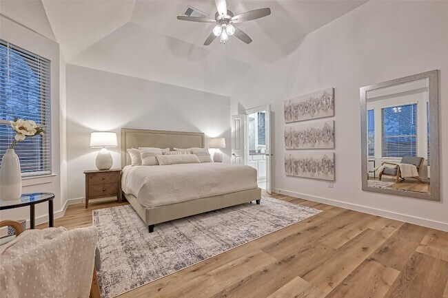 Building Photo - 7933 Wild Thicket Dr