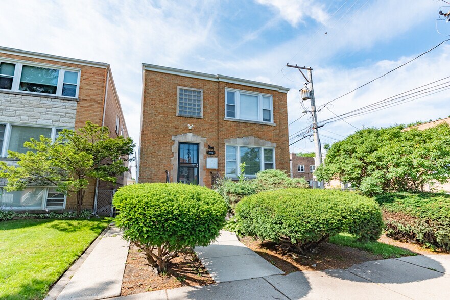 Primary Photo - 2745 W Gregory St