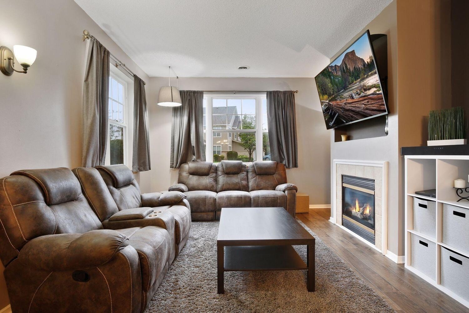 Building Photo - 17083 Encina Path