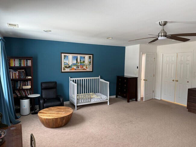 Building Photo - Beautiful 4-Bedroom Home with Finished Basement & Large Yard- Sykesville, MD