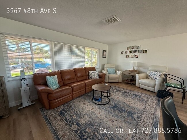 Building Photo - 3967 48th Ave S