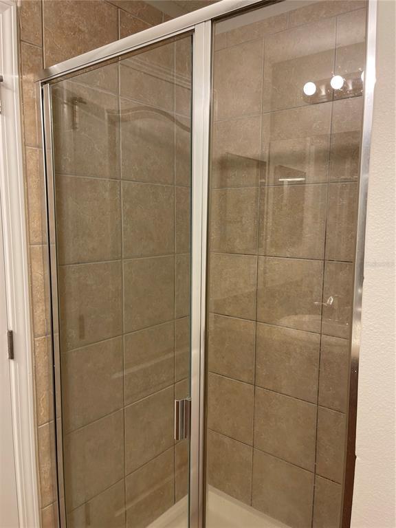 Building Photo - 4011 Winding Vine Dr