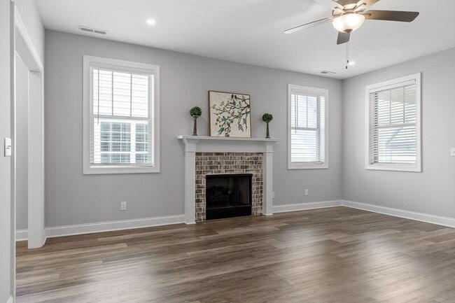 Building Photo - 9614 Mulberry Gap Way