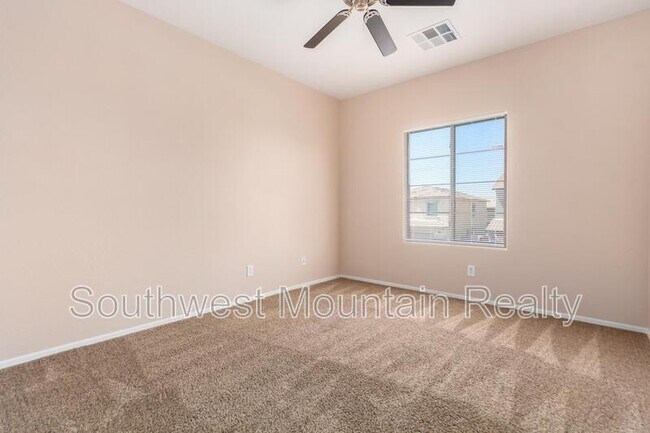 Building Photo - 41261 W Laramie Rd