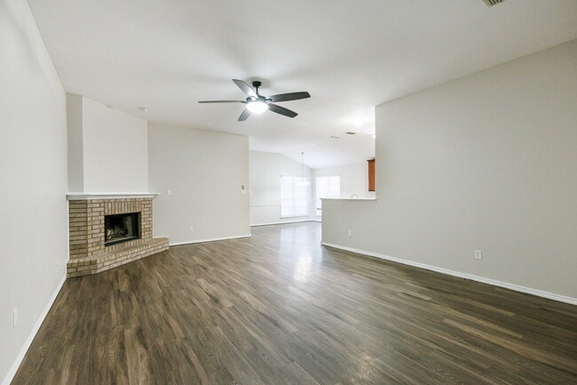Building Photo - Beautiful 4 bedroom in South West Lubbock!