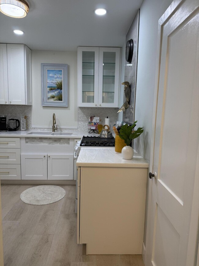 Building Photo - 15 N Ocean Breeze