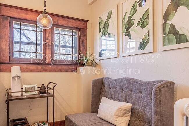 Building Photo - 740 S Corona St