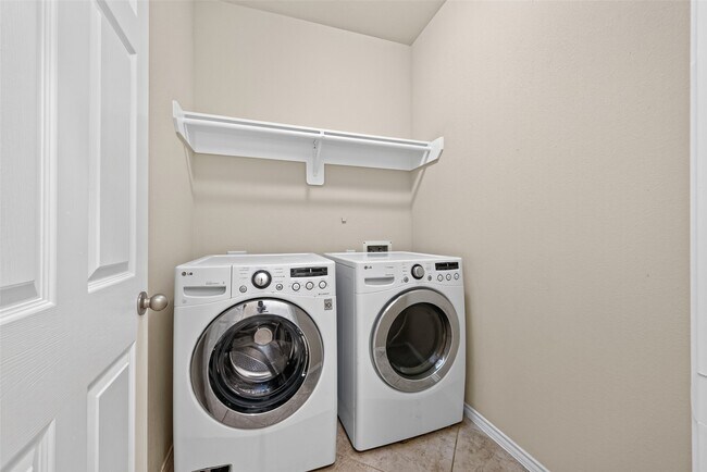 Building Photo - 1807 Katlyn Ln