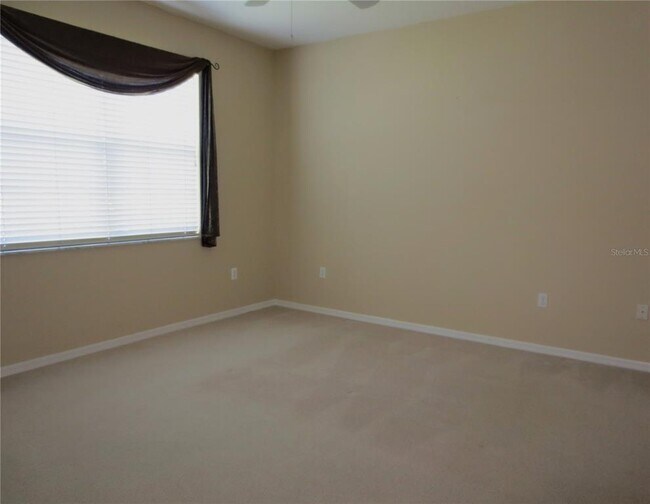 Building Photo - 8340 Wingate Dr