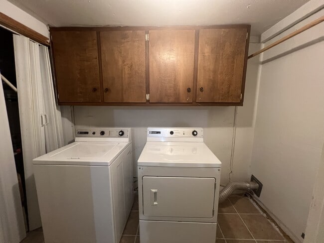 Building Photo - 2514 24th St