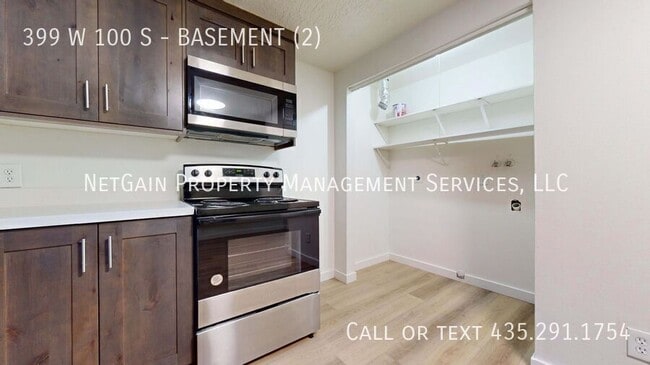 Building Photo - 399 W 100 S