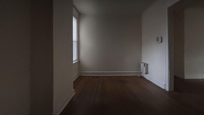 Building Photo - Charming 3-Bedroom Traditional Row Home in Philadelphia