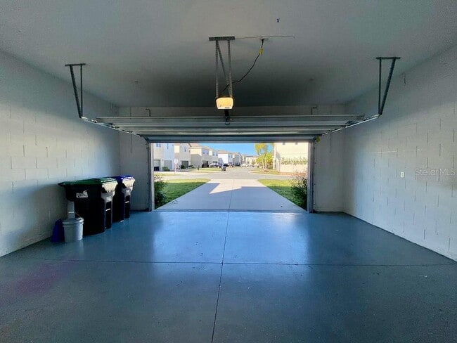 Building Photo - 12225 Joshua Tree Trail