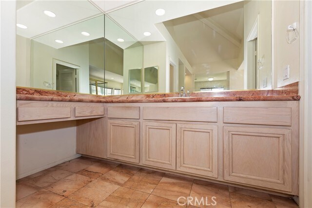 Building Photo - 2579 Palomino Dr
