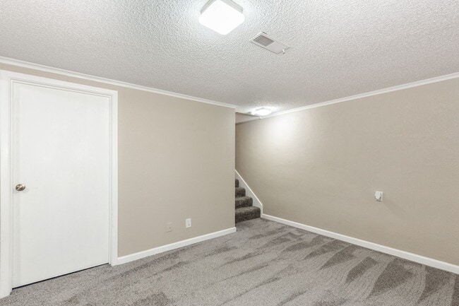 Building Photo - Don’t miss out on this beautiful 3 bedroom, 2 bath home in Bel Aire!