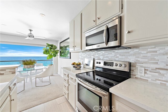 Building Photo - 31561 Table Rock Dr