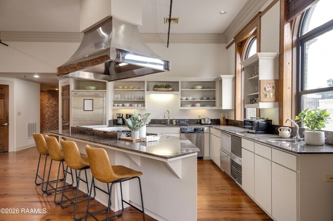 Building Photo - 500 Jefferson St