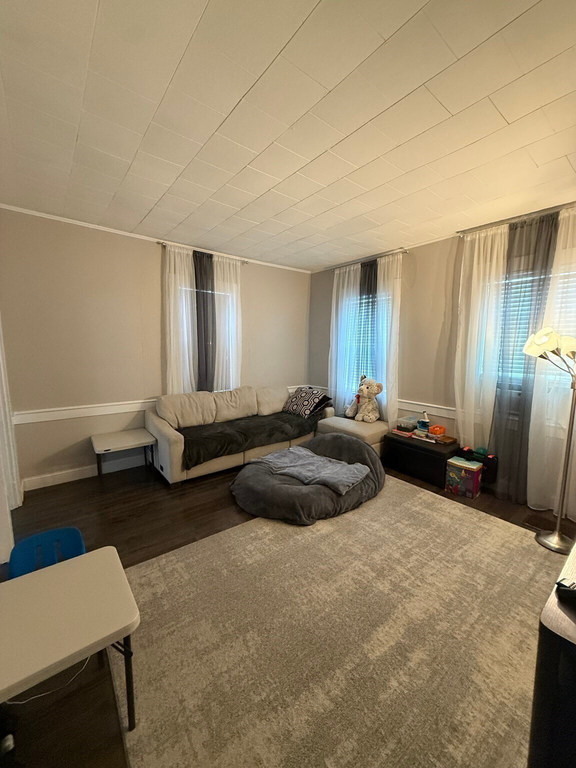 Building Photo - 86 Oak St