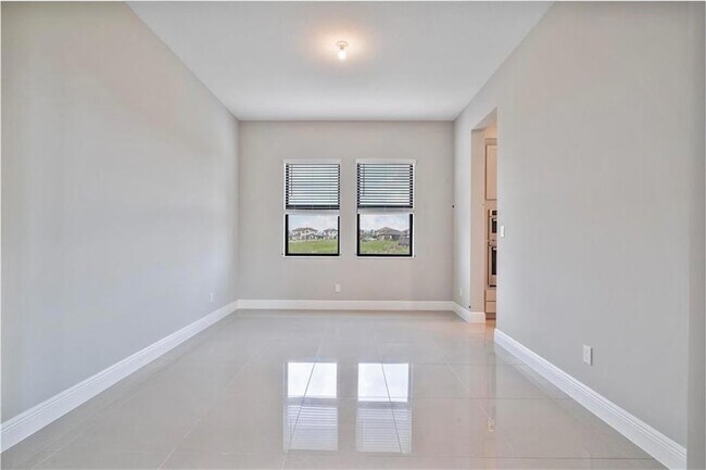 Building Photo - 12135 E Baypoint Cir