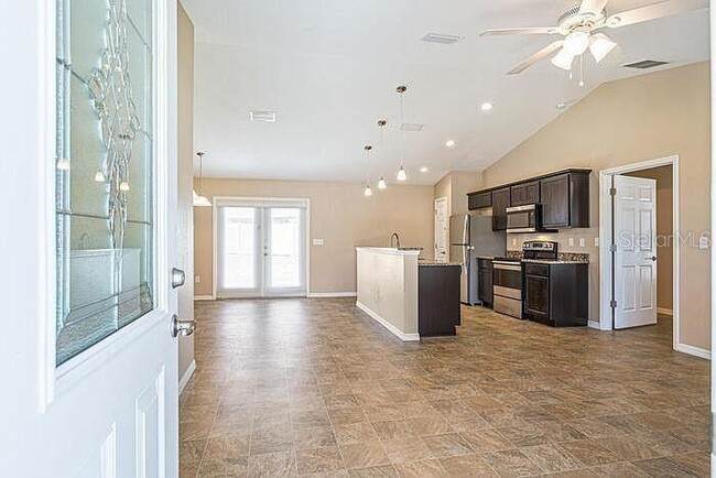 Building Photo - 1 Pecan Course Cir