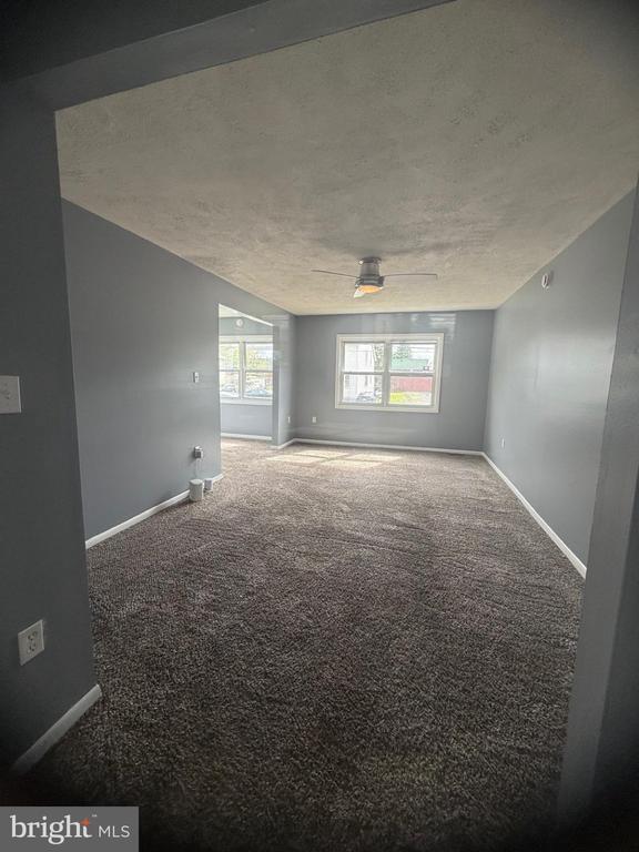 Building Photo - 75 Melrose Ave