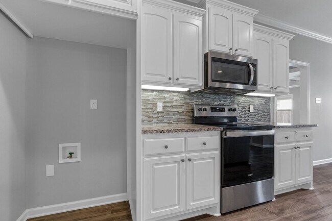 Building Photo - Millers Glen Rental!