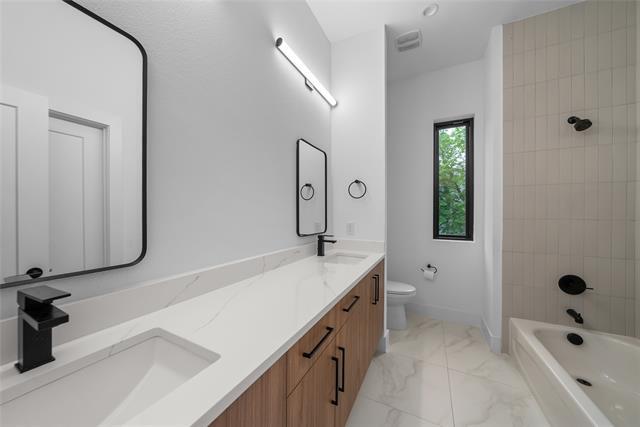 Building Photo - 5227 Lindsley Ave