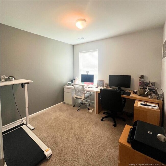 Building Photo - 535 Old Salem Dr