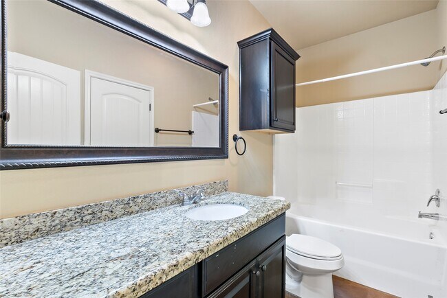 Building Photo - 113 Armored Ave