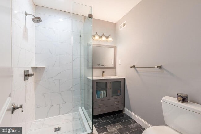 Building Photo - 1619 N Corlies St