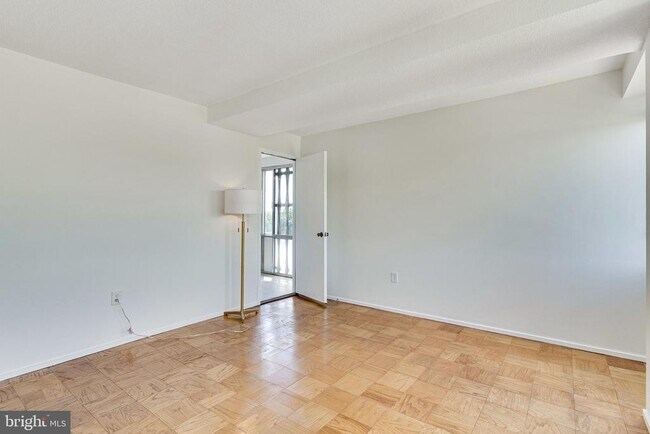 Building Photo - 1311 Delaware Ave SW