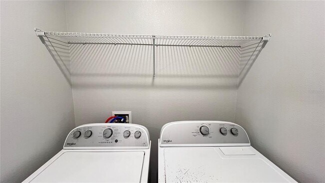 Building Photo - 2440 White Poppy Dr